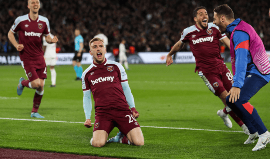 马刺终结6连败 文班替补21分