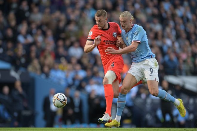 弗莱彻：梅努已回归训练，能否进入比赛大名单要等评估