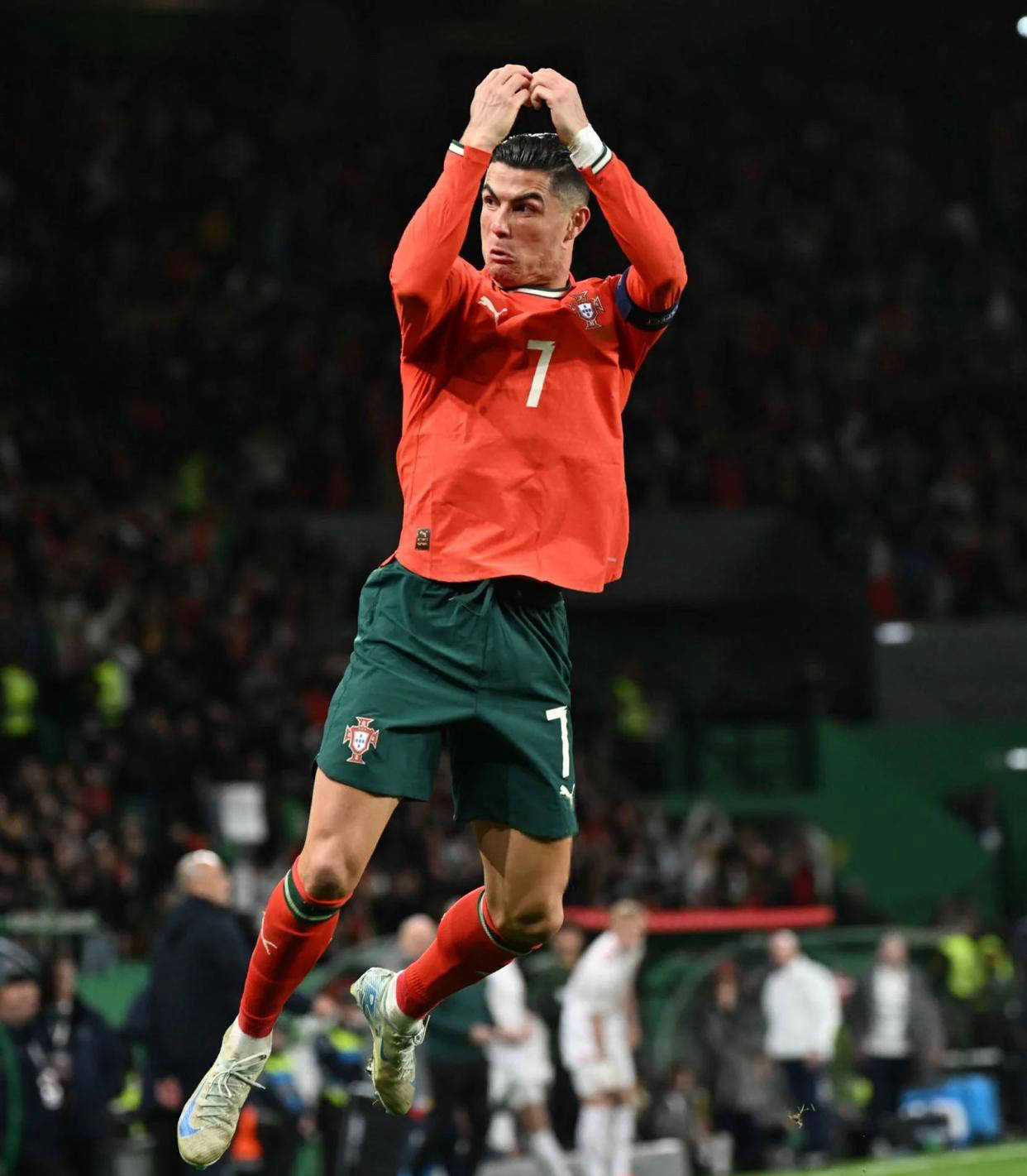 2025-2026赛季全国短道速滑青少年锦标赛在哈尔滨开赛