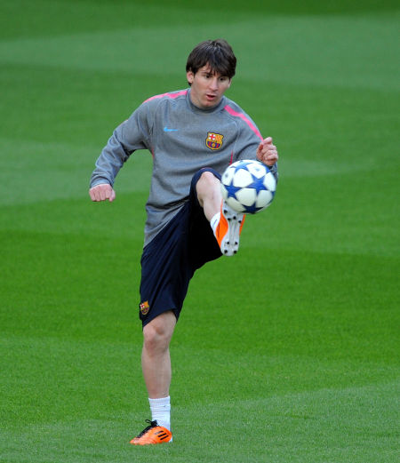 老鹰奇才1换2交易官宣 特雷杨改穿3号球衣